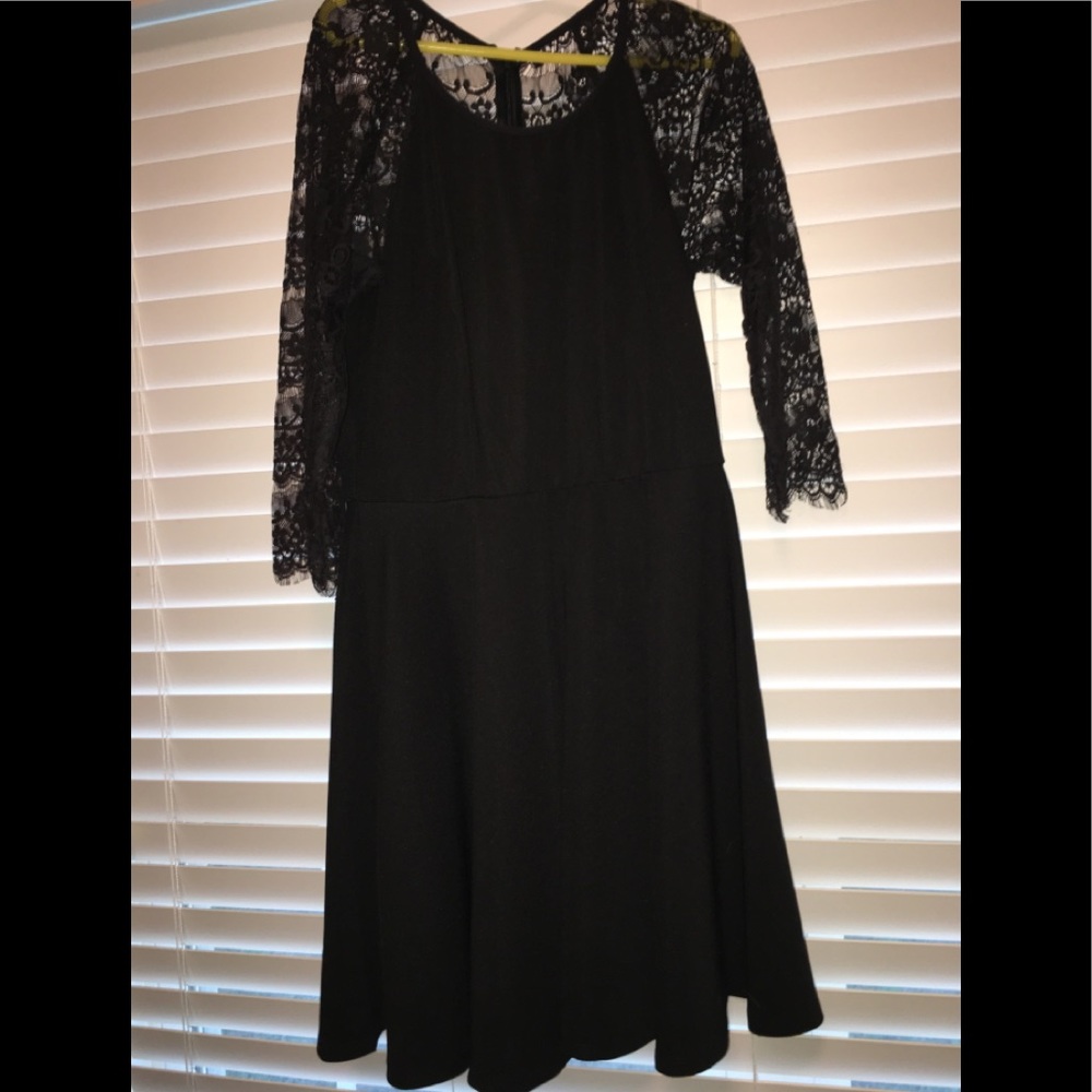 black cocktail dress